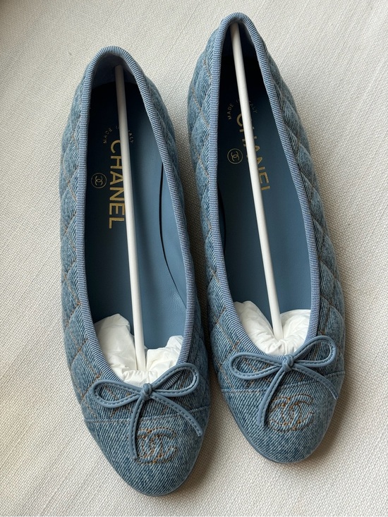 CHANEL Shoes - 2026 CHANEL Blue Quilted Denim Ballet Flats